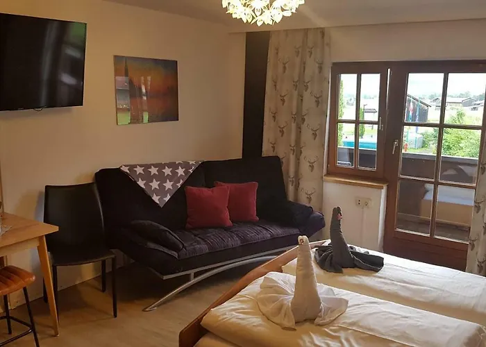 Pensión Happy Camp Hofherr