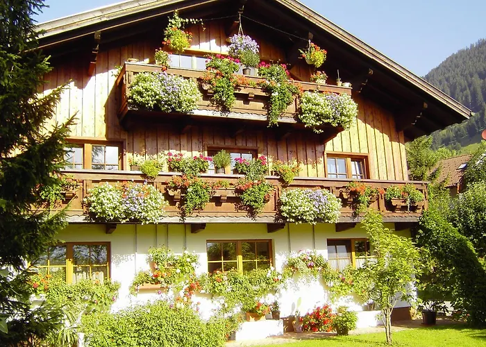 Πανσιόν Happy Camp Hofherr Lermoos