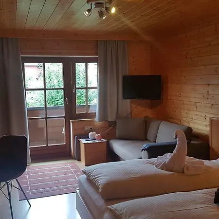 Gæstehus Happy Camp Hofherr