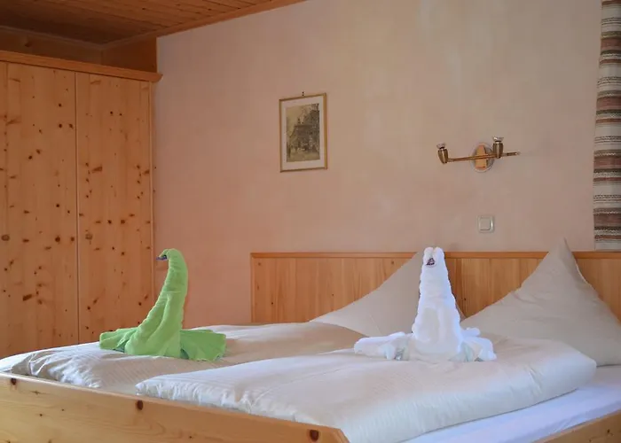 Happy Camp Hofherr 2*